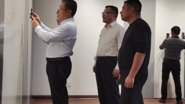 市人大領導到我司開展工作調研